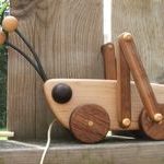 giocattoli in legno artigianali